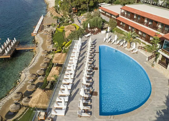 Sarpedor Boutique And 4*