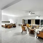 Sarpedor Boutique And 4* بودروم